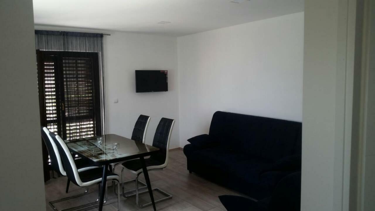 Apartmani Jadranka Vodice Exterior foto
